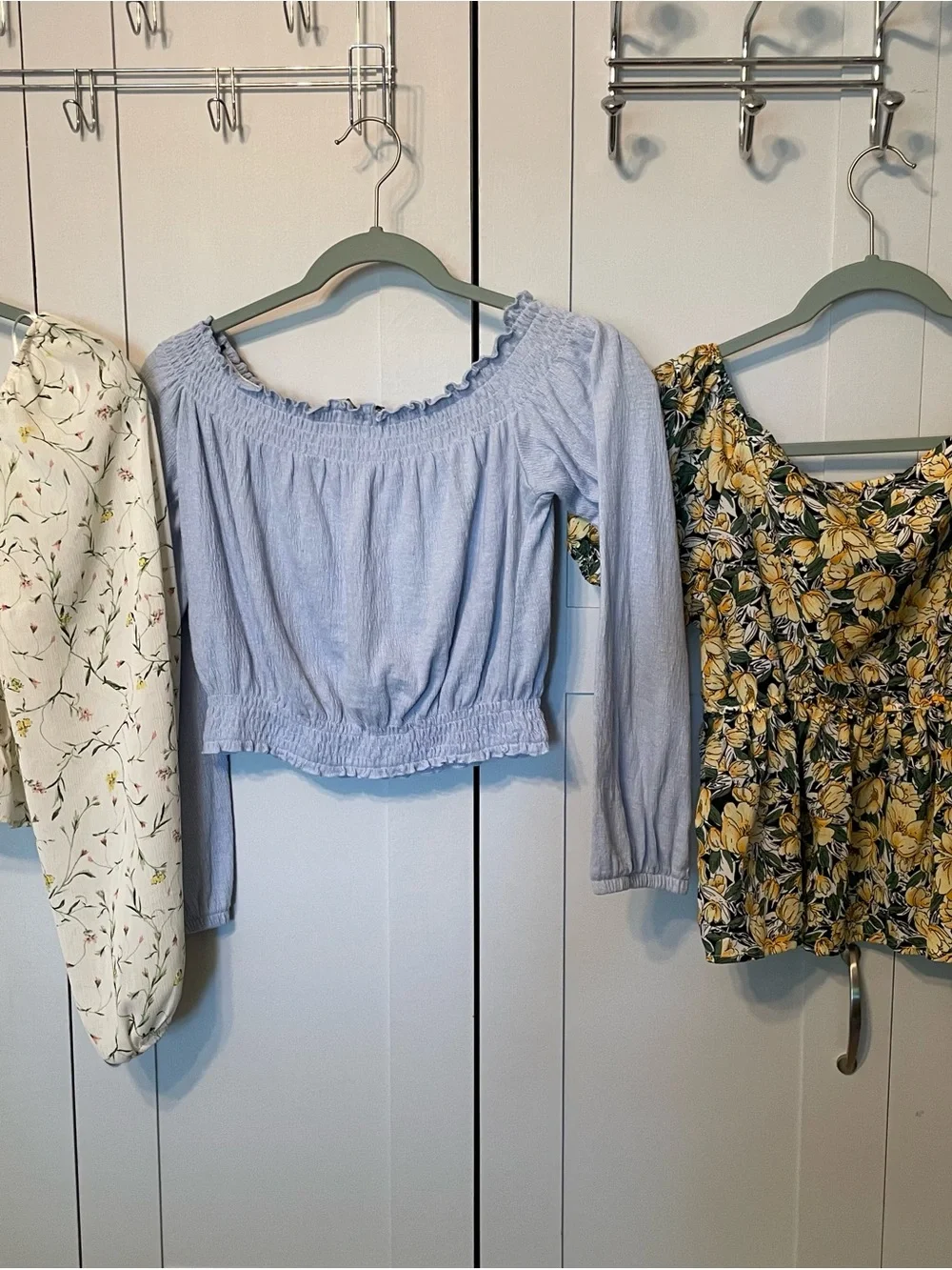 Bundle of 3 H&M cream with flowers , Divided blue and SHEIN yellow and black .
